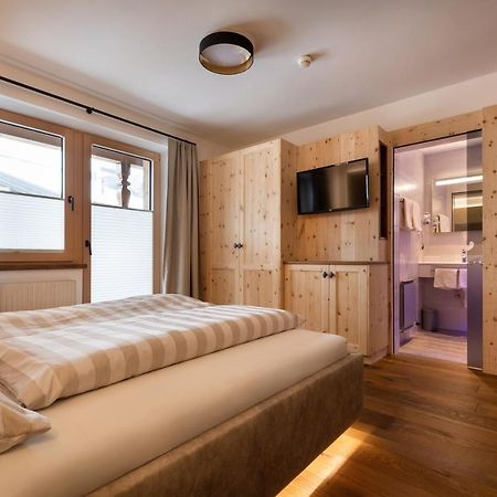 Hotel Garni Landhaus Platzer เซลล์ อัม ซิลลา ภายนอก รูปภาพ
