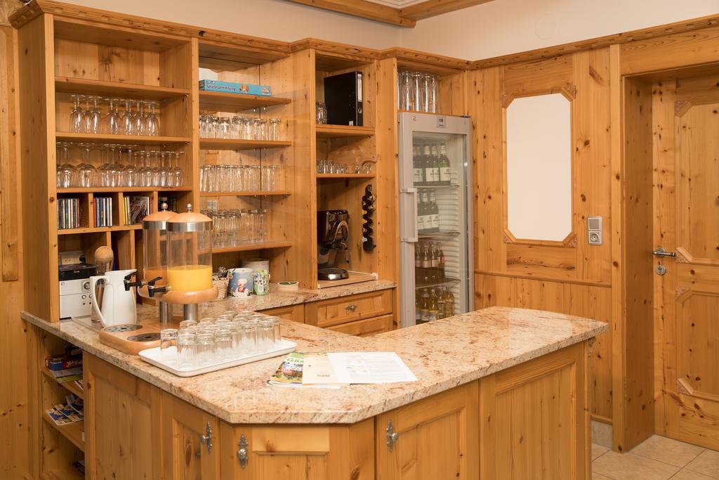 Hotel Garni Landhaus Platzer เซลล์ อัม ซิลลา ภายนอก รูปภาพ